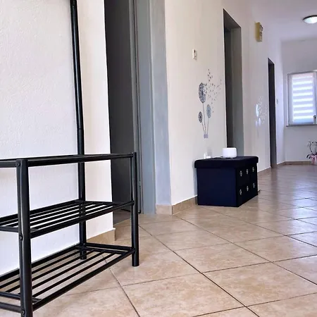 Top Apartments 3* Šilo