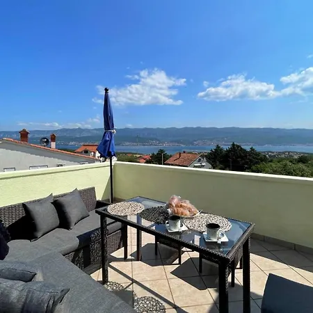 Top Apartments Vendégház 3*