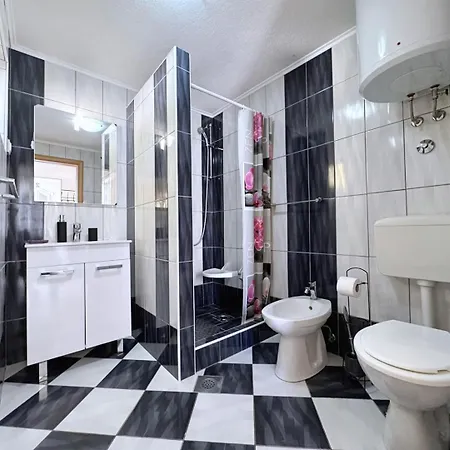 Penzion Top Apartments Šilo