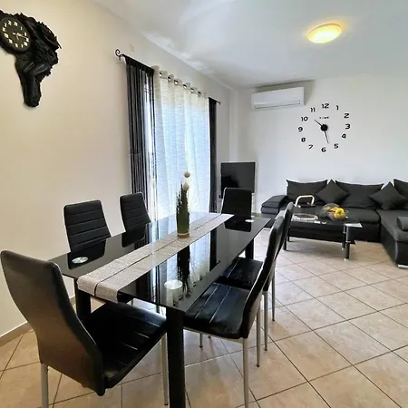 Top Apartments 3*