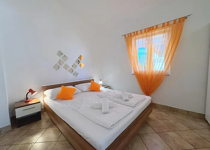 Top Apartments