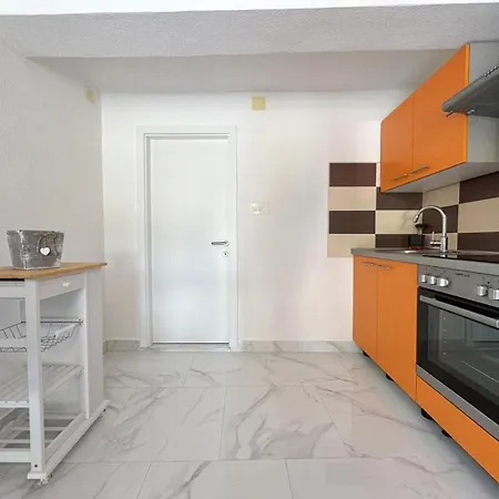 Penzion Top Apartments Šilo